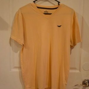 HOLLISTER Mens Must Have Collection V Neck Tee Shirt